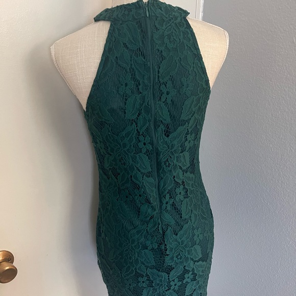 Womens Emerald green lace dress - Picture 8 of 11